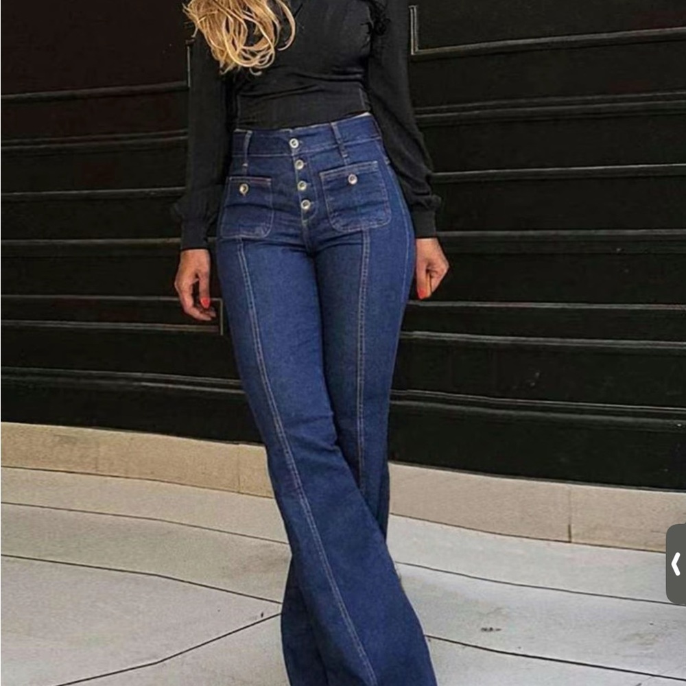 TikTok Women's Blue High-Waisted flare Jeans NWOT never worn. Bought last year - Picture 2 of 10